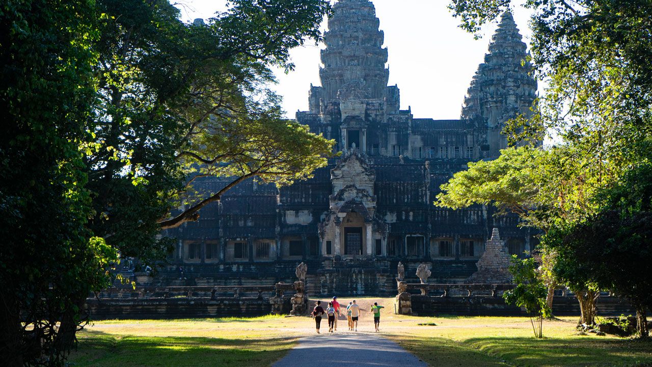 Cycling Angkor Region & Rainforest